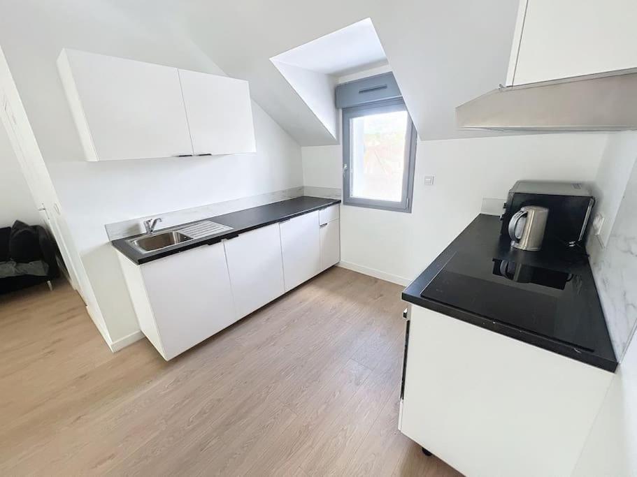 Appartement Neuf Proche Gare Margny-les-Compiegne Luaran gambar
